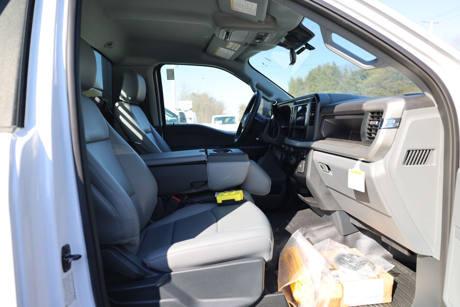 2024 Ford F-600SD XL