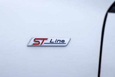 2023 Ford Escape Hybrid ST-Line Elite