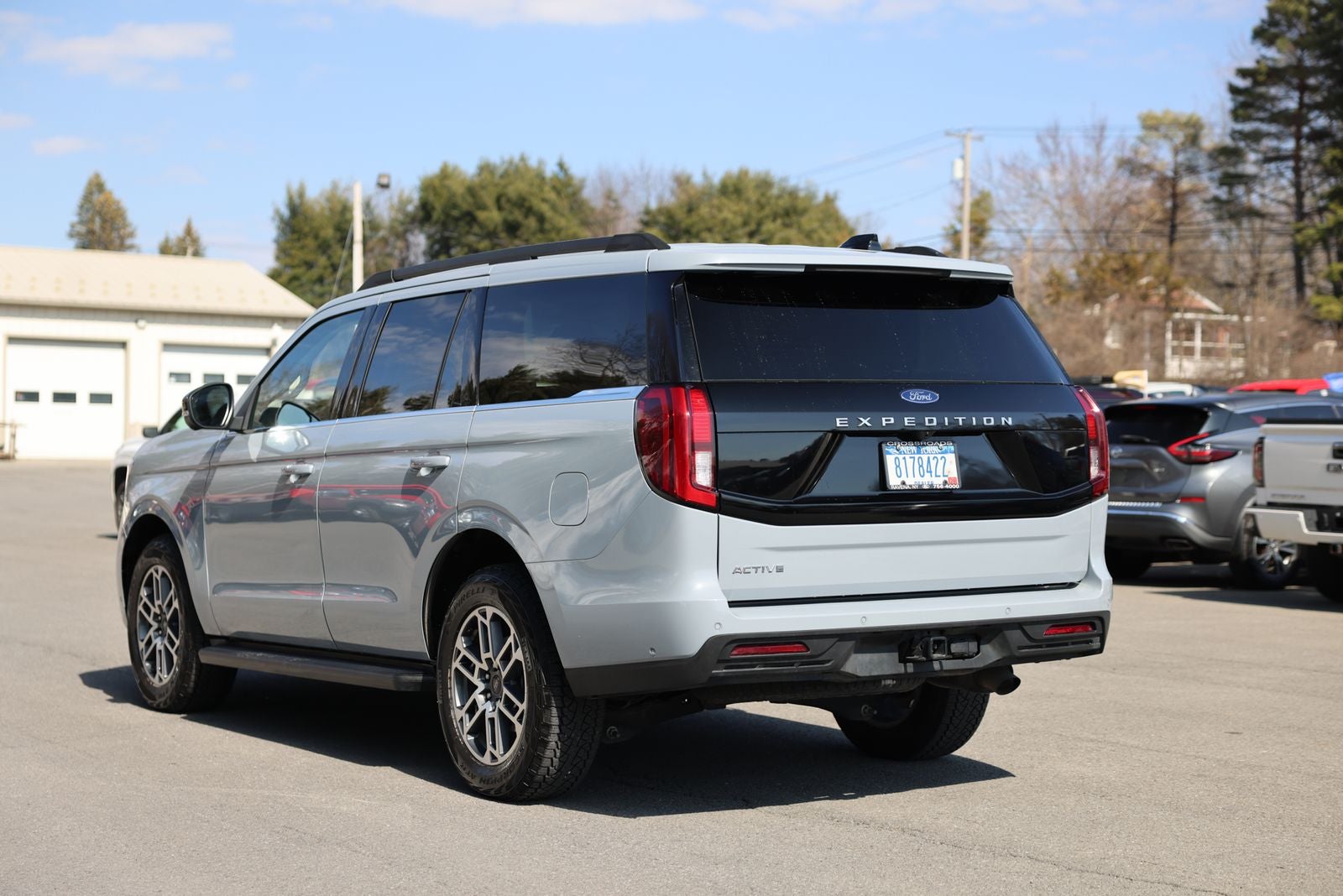 2025 Ford Expedition Active