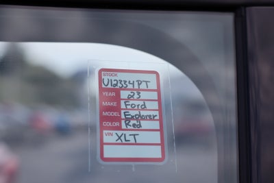 2023 Ford Explorer XLT