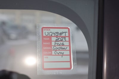 2023 Ford Explorer XLT