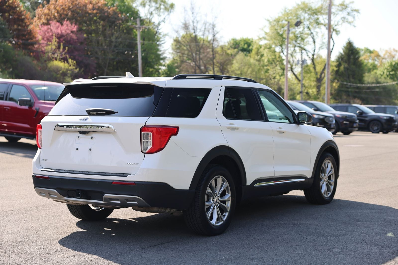 2024 Ford Explorer XLT