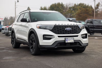 2022 Ford Explorer ST-Line