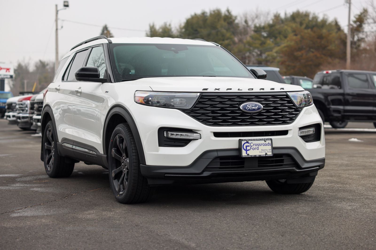 2022 Ford Explorer ST-Line