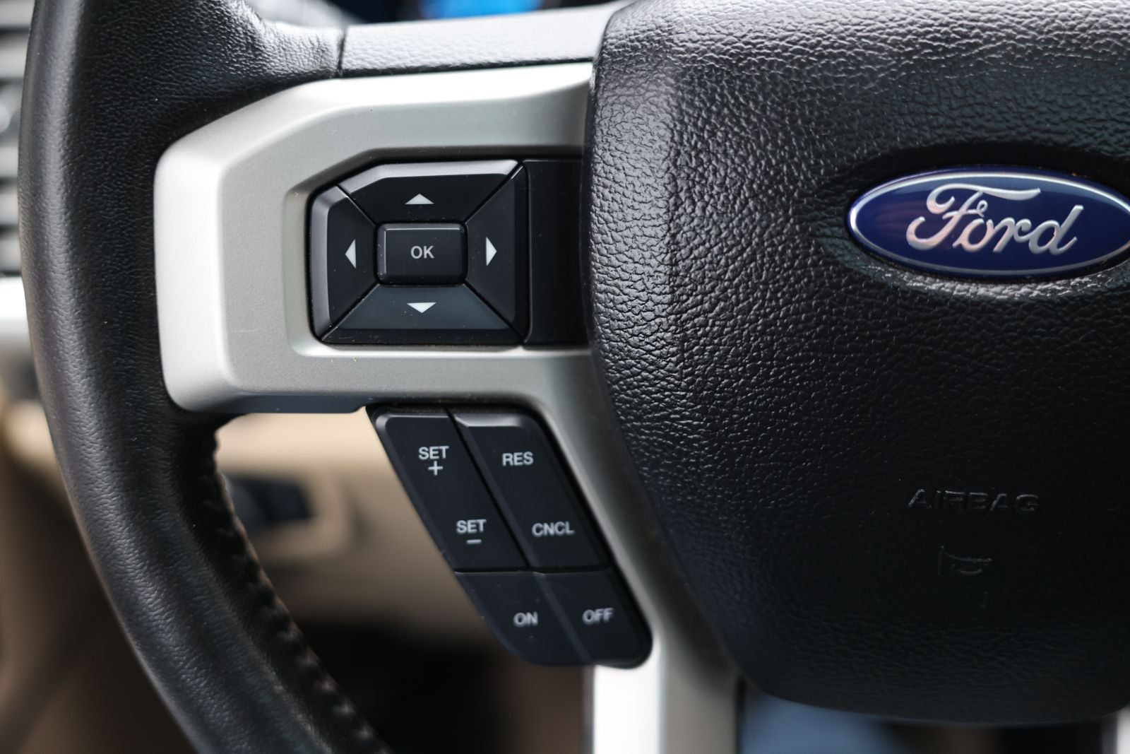 2017 Ford F-250SD Lariat