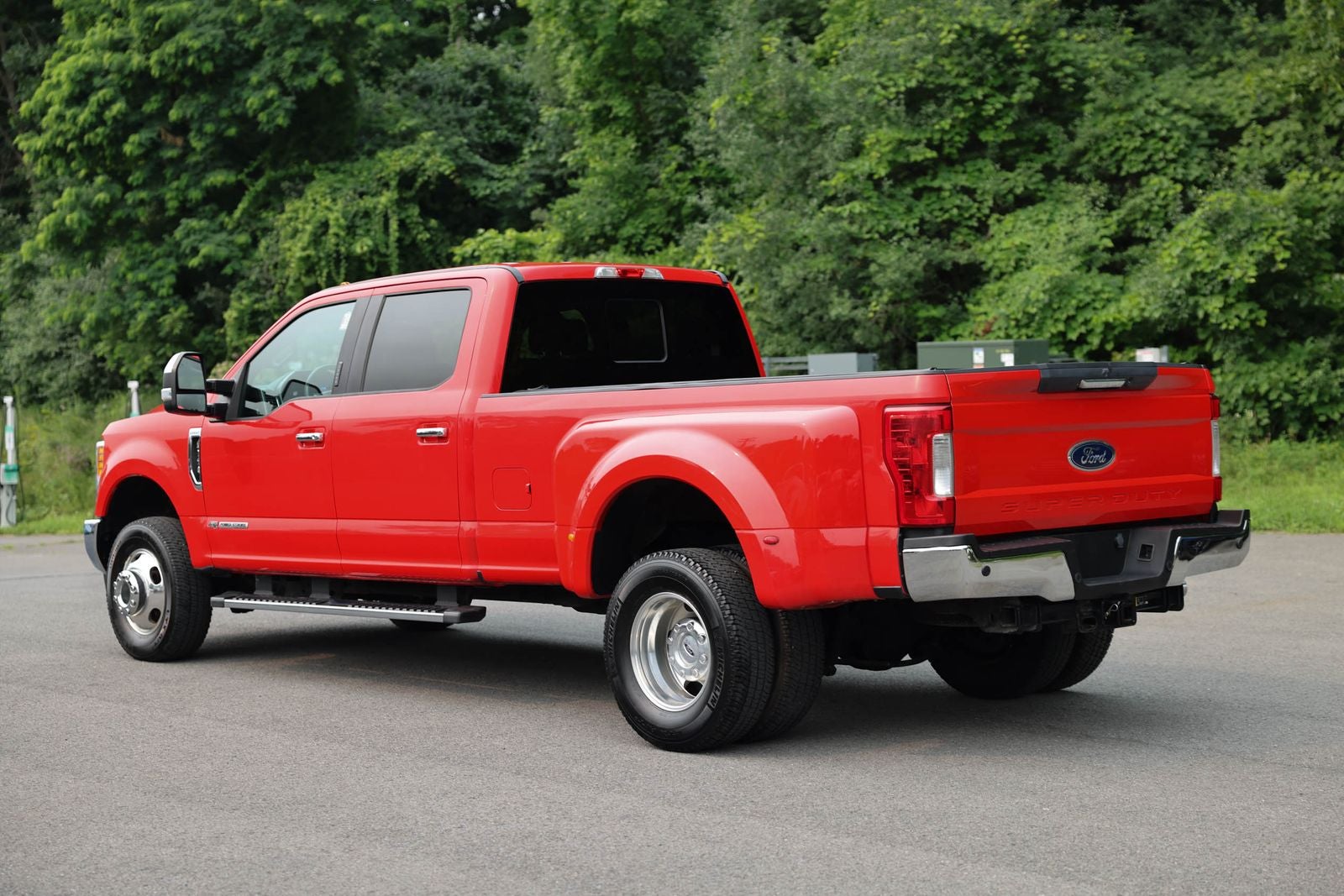 2017 Ford F-350SD Lariat DRW