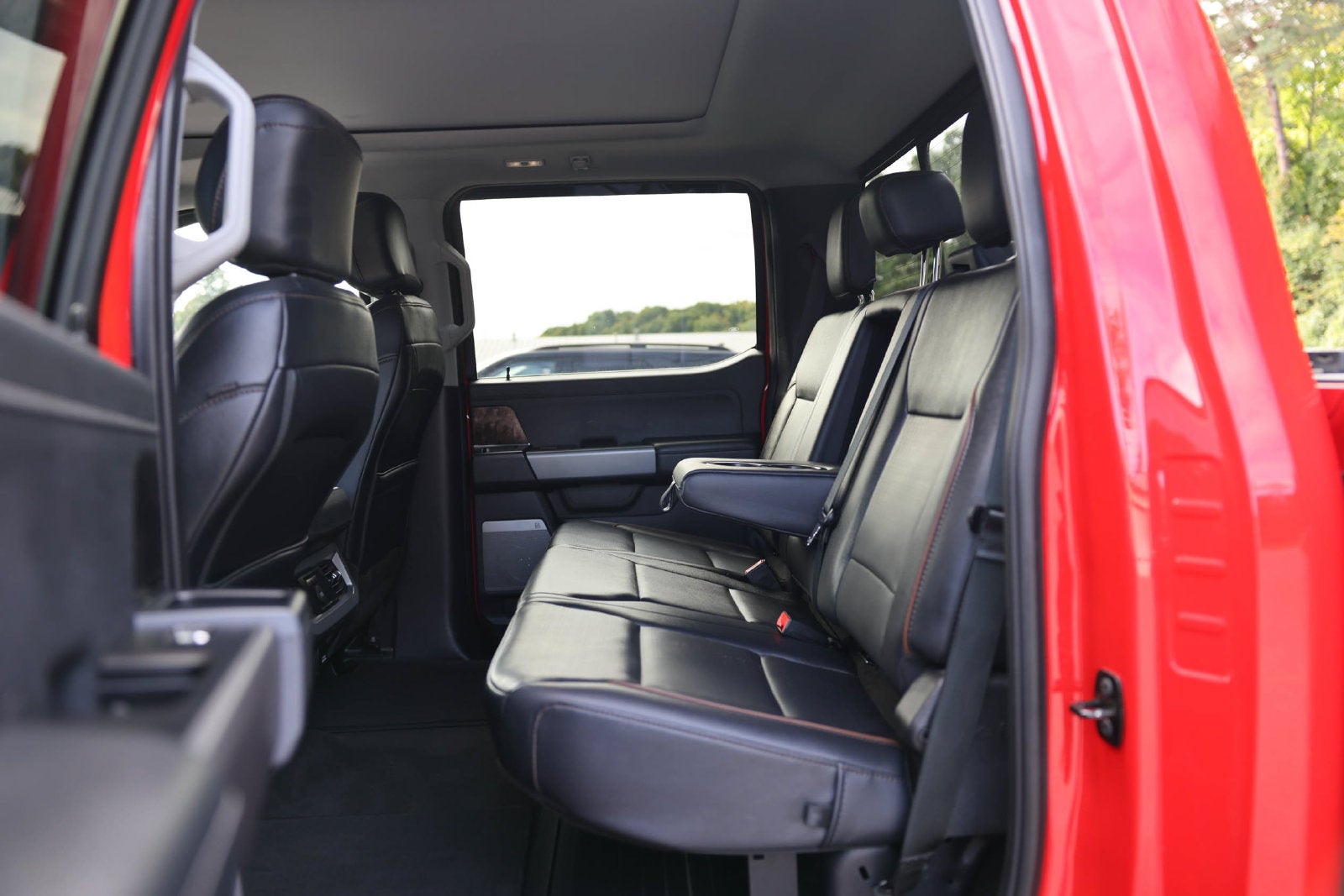 2025 Ford F-450SD Lariat DRW