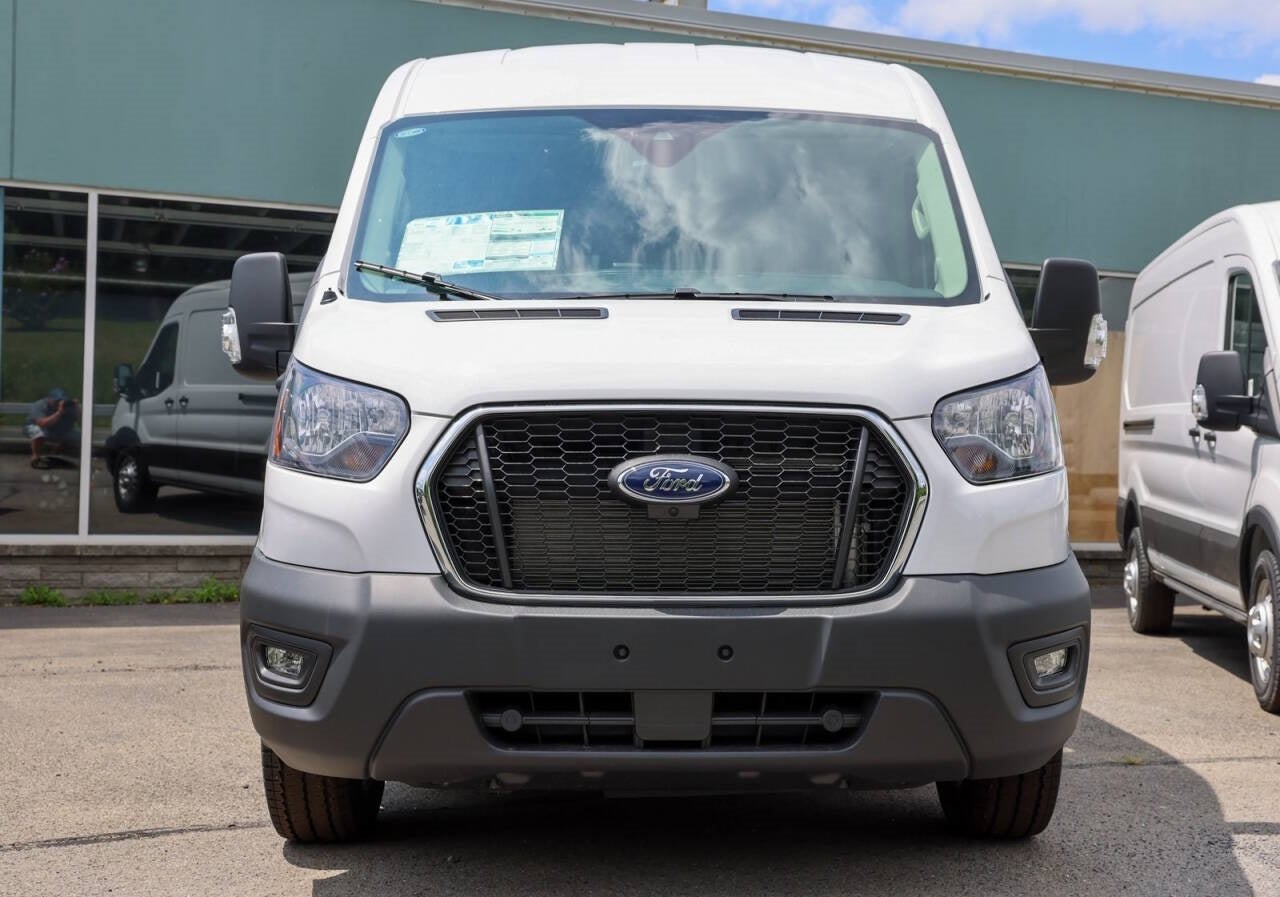 2025 Ford Transit-350 Base