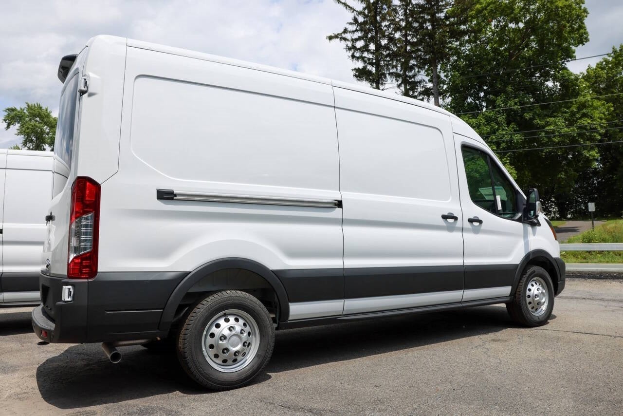 2025 Ford Transit-350 Base