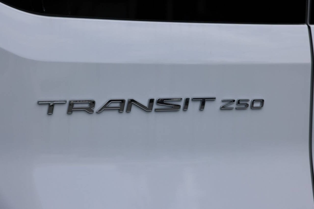 2025 Ford Transit-250 Base