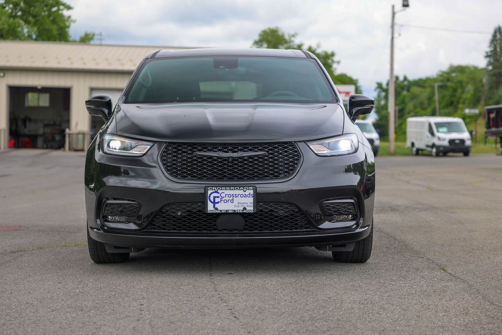2024 Chrysler Pacifica Hybrid Select S Appearance