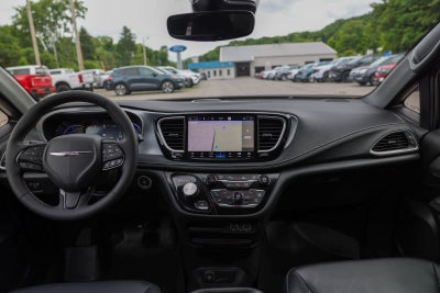 2024 Chrysler Pacifica Hybrid Select S Appearance