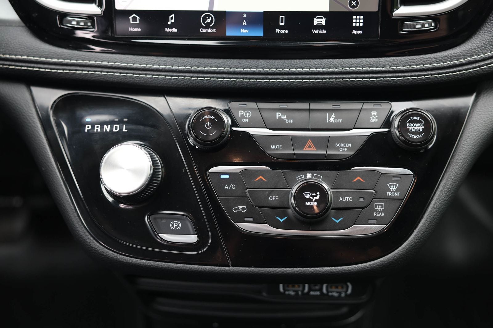 2024 Chrysler Pacifica Hybrid Select S Appearance