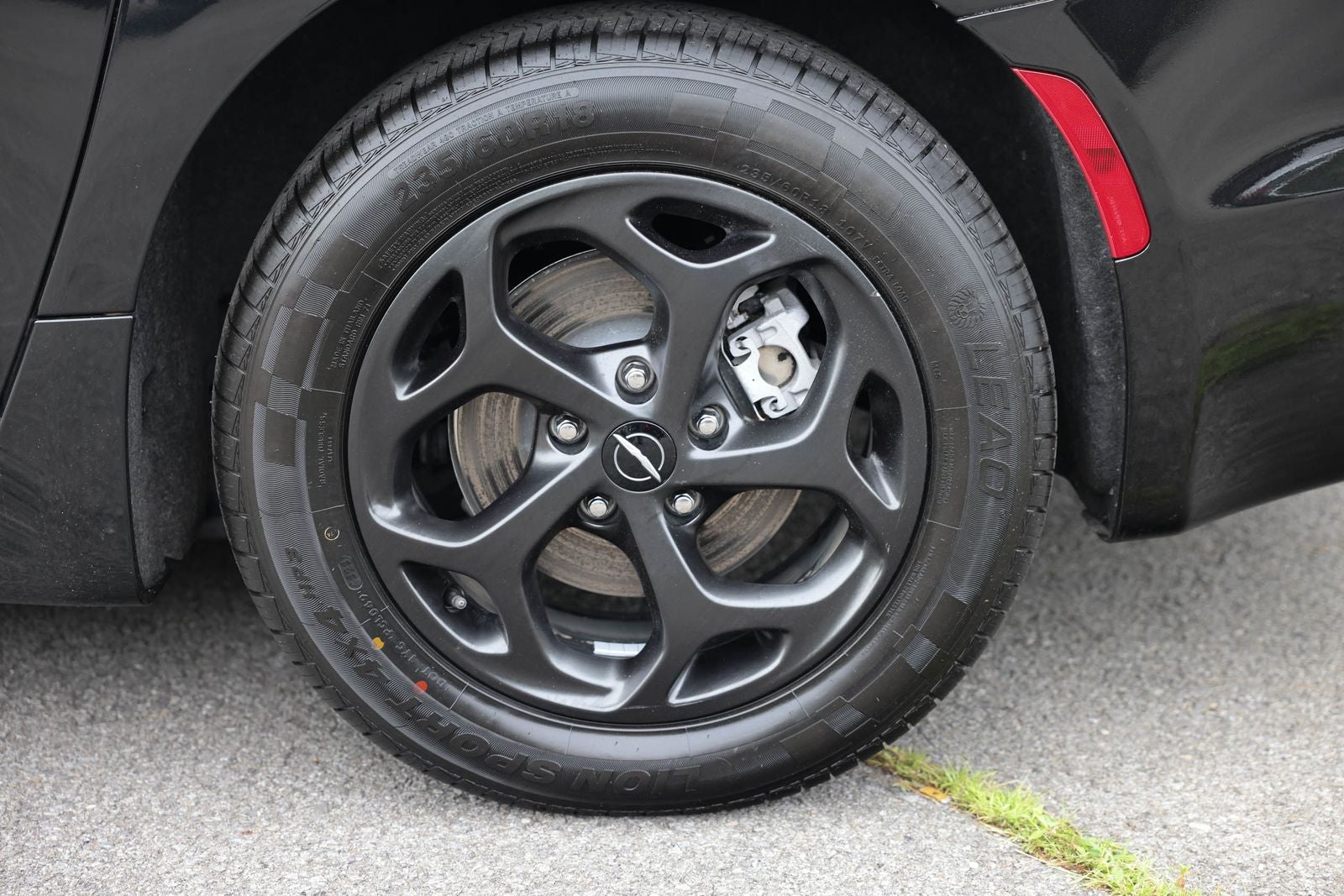 2024 Chrysler Pacifica Hybrid Select S Appearance