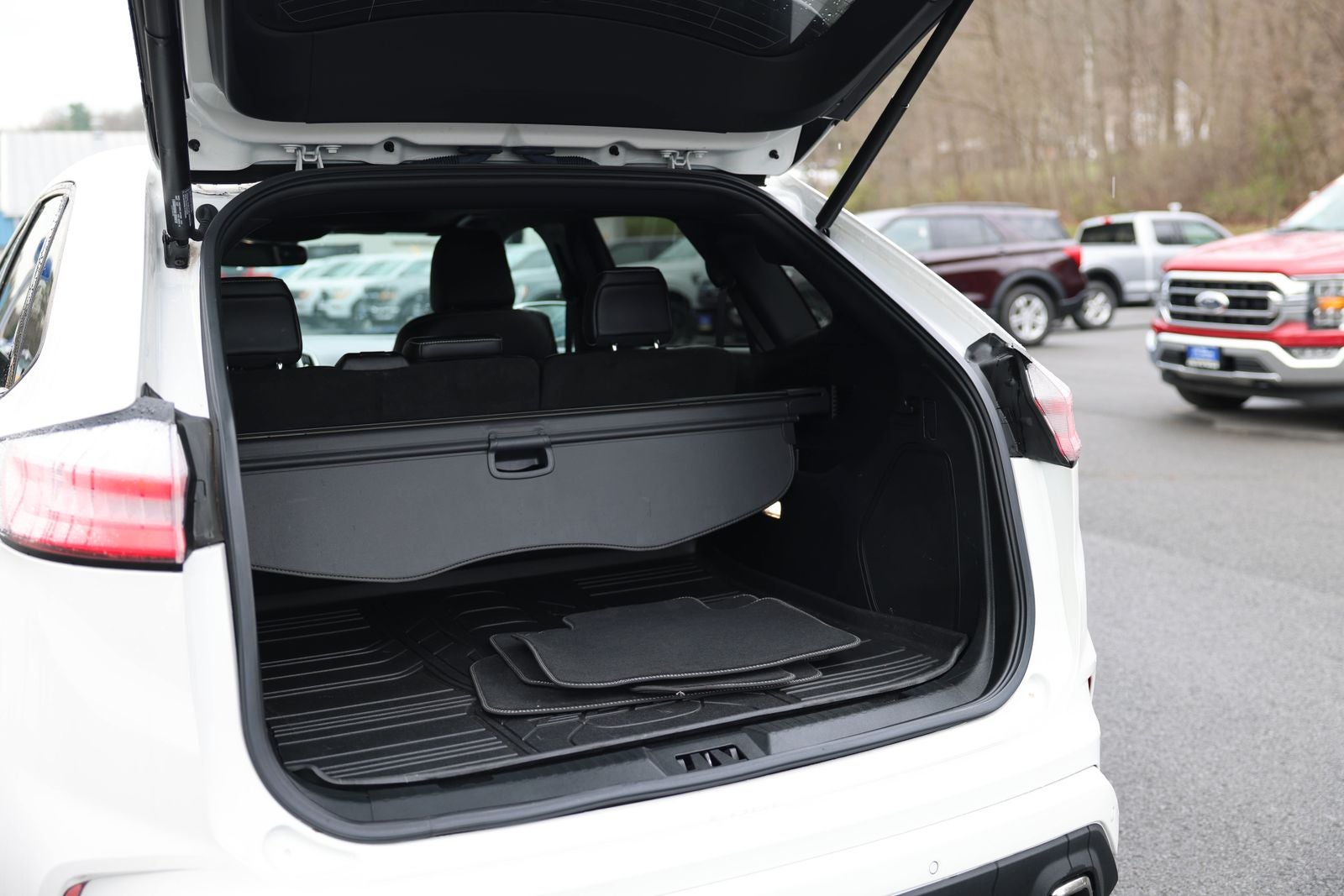 2022 Ford Edge ST