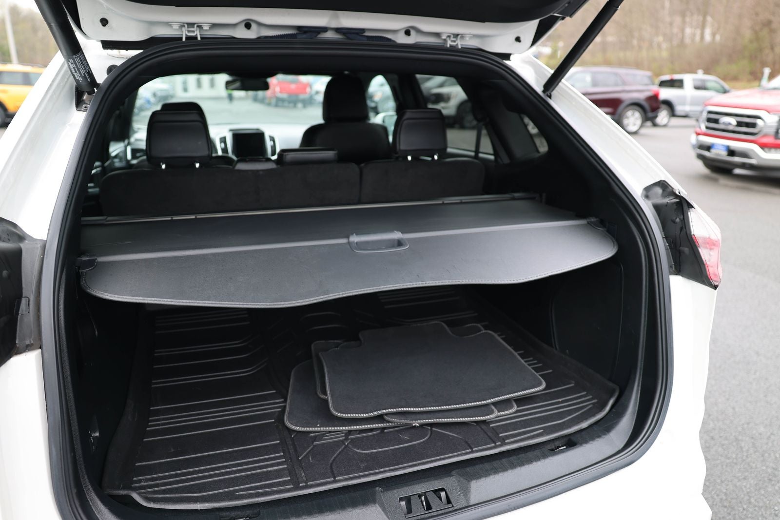 2022 Ford Edge ST