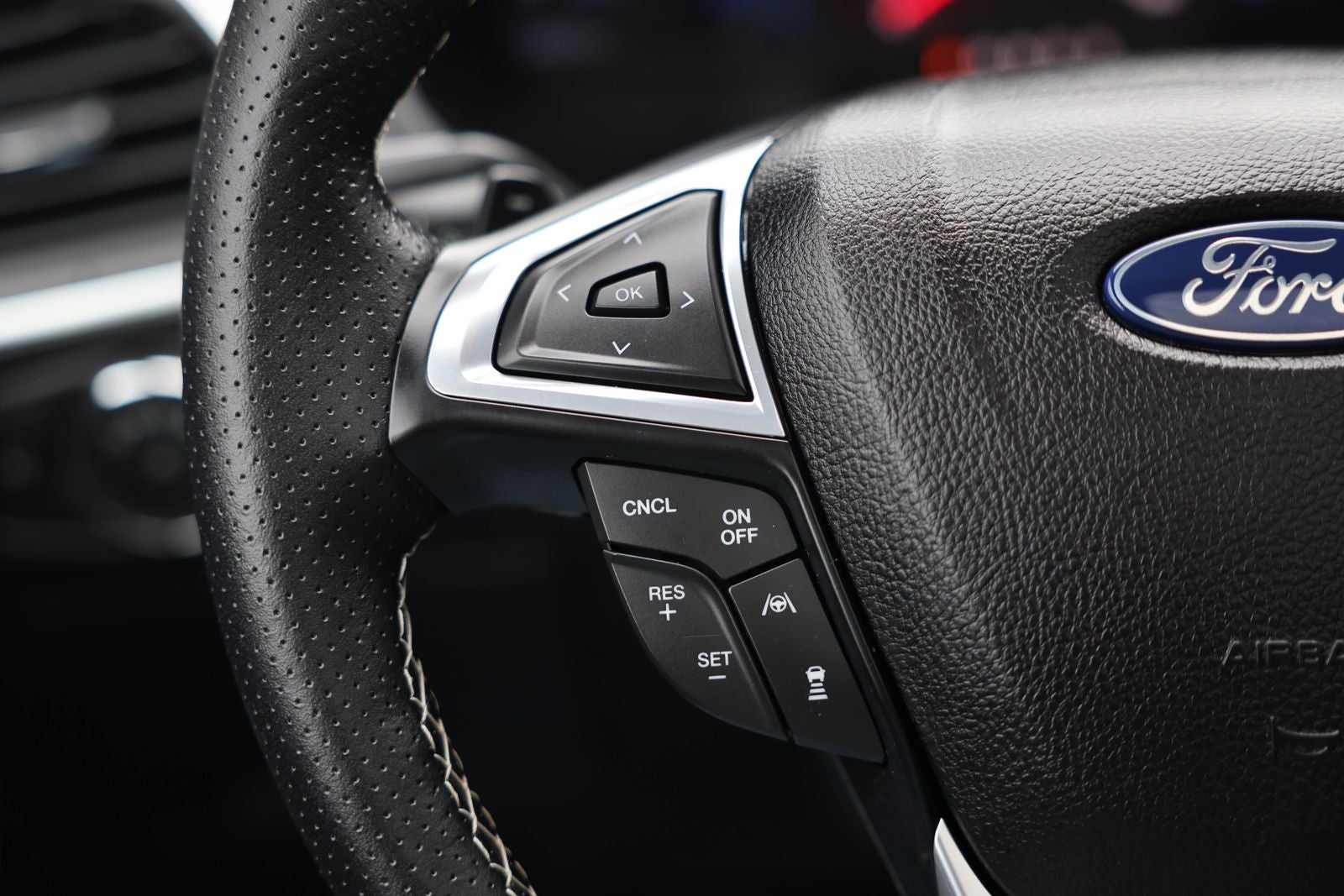 2022 Ford Edge ST