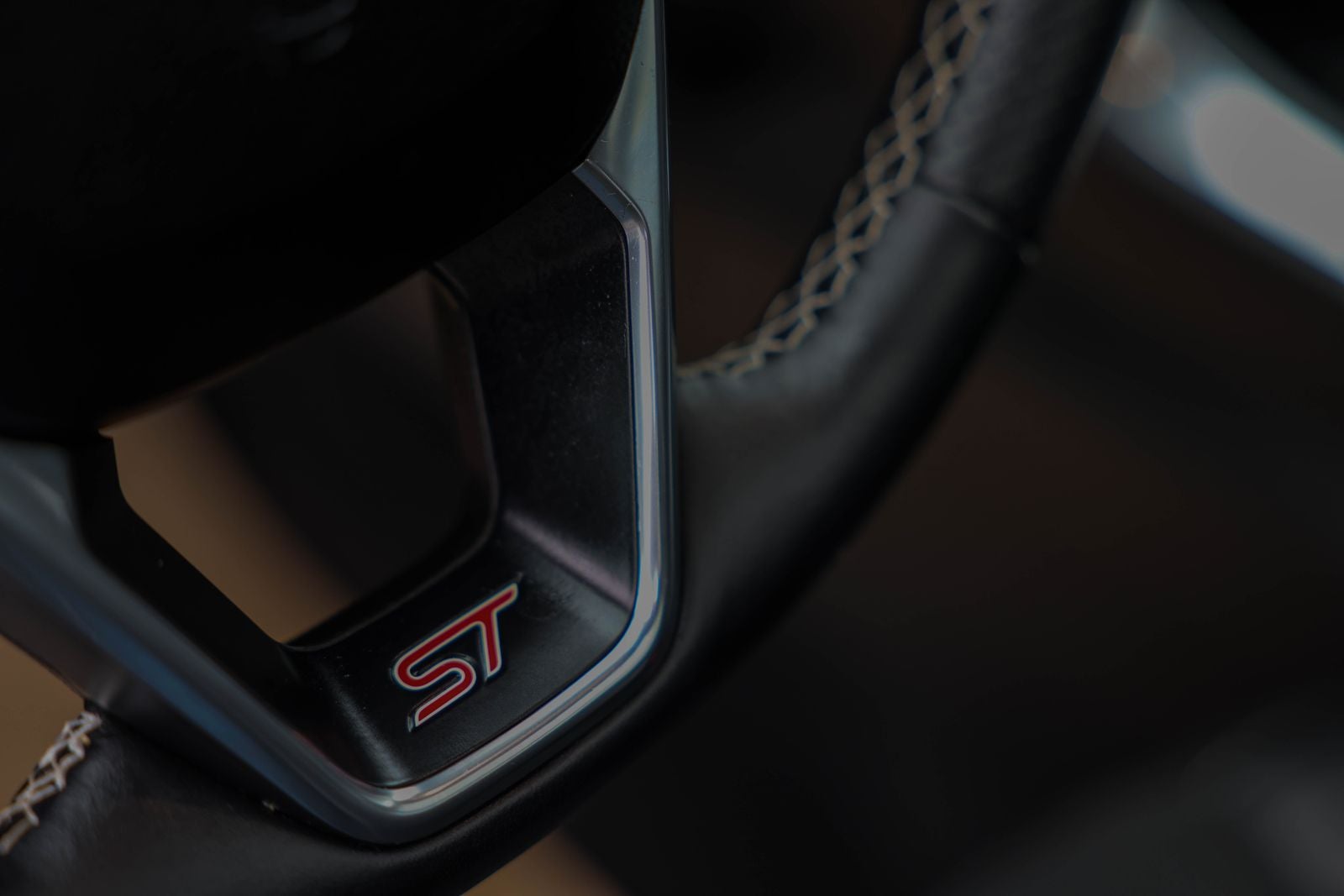2022 Ford Edge ST