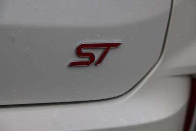 2022 Ford Edge ST