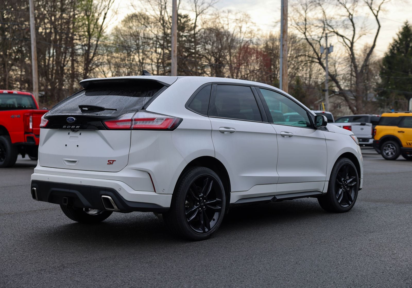 2022 Ford Edge ST