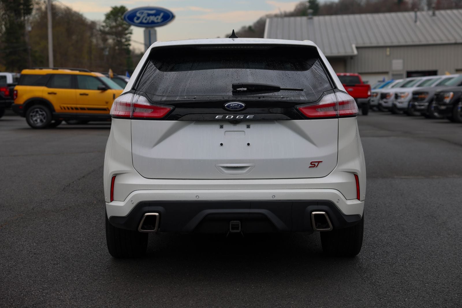 2022 Ford Edge ST
