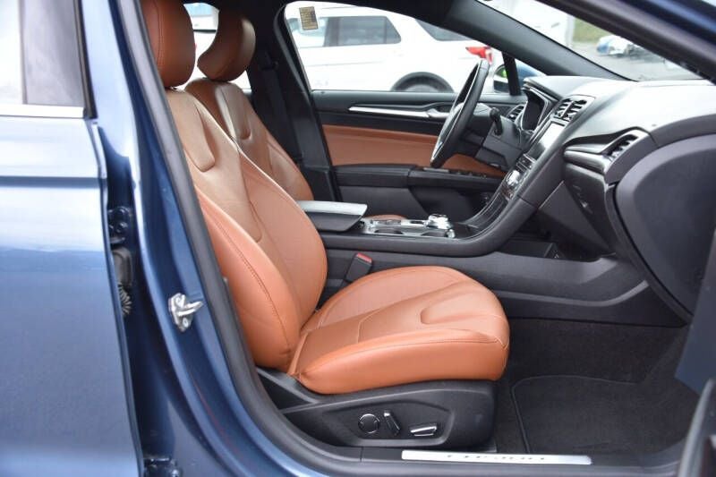 2019 Ford Fusion Energi Titanium