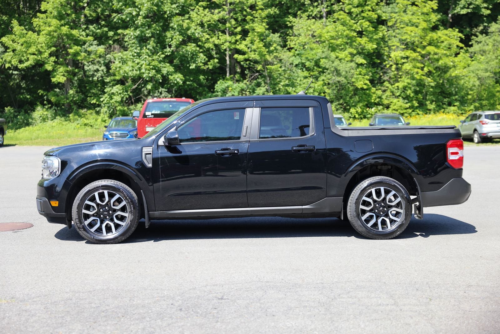 2023 Ford Maverick Lariat
