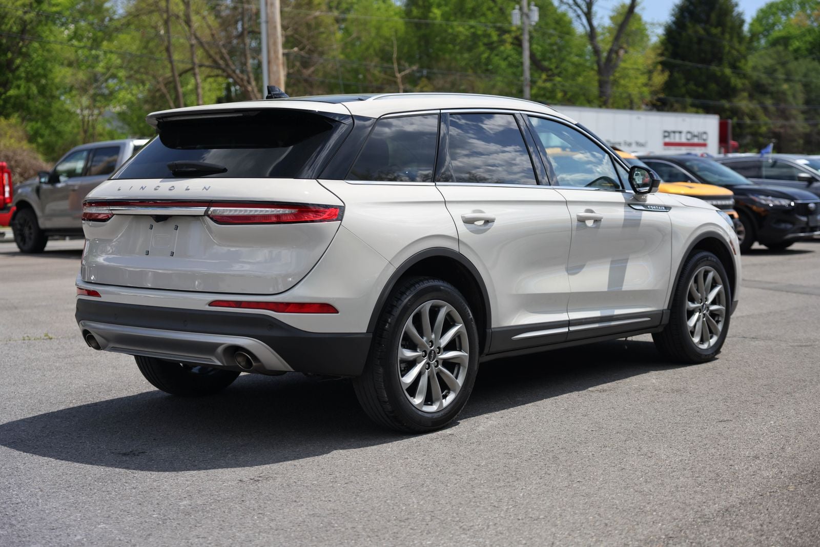 2022 Lincoln Corsair Standard