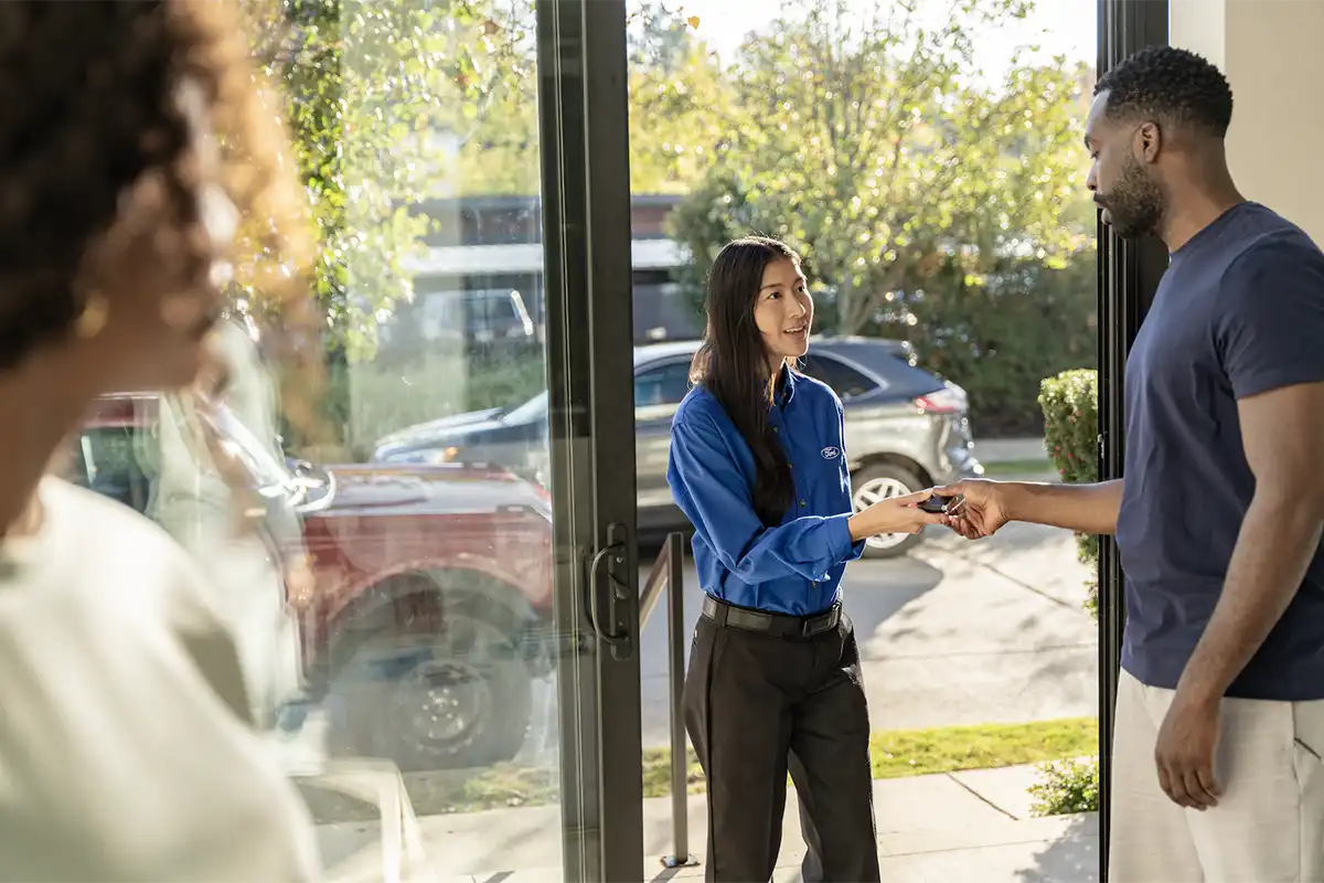 Crossroads Ford Ravena in Ravena NY